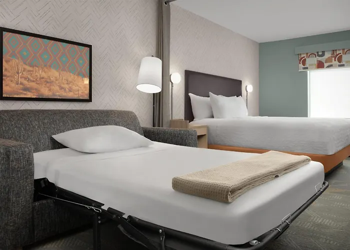 Home2 By Hilton Phoenix West Hotel 3*